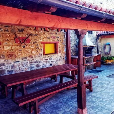 Casa Rural Buron ポサダ・デ・バルデオン エクステリア 写真